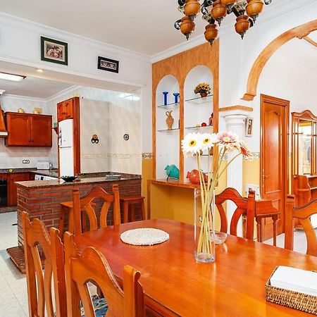 Casa Chiqui - Solo Familias Villa Conil De La Frontera Eksteriør bilde