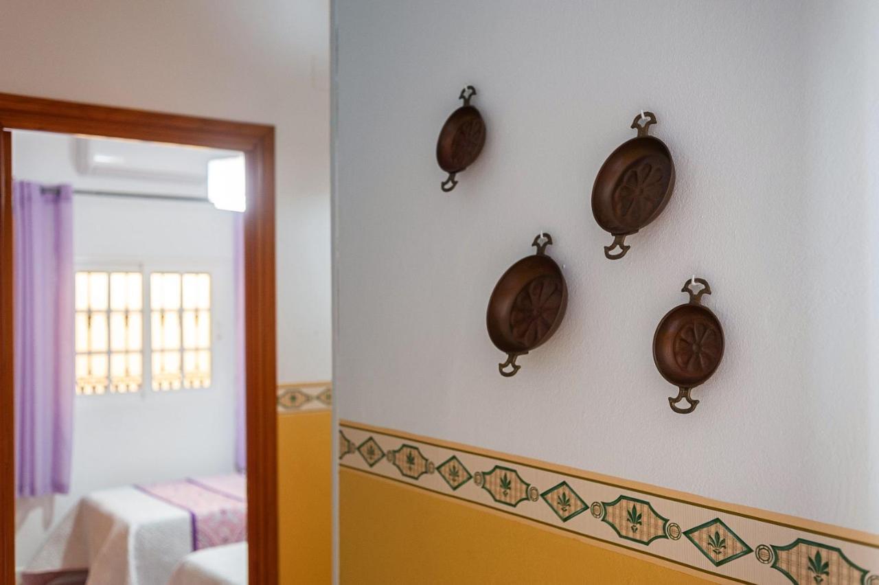 Casa Chiqui - Solo Familias Villa Conil De La Frontera Eksteriør bilde